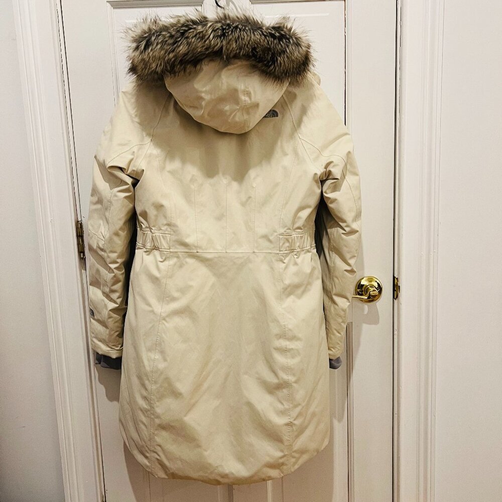 The North Face Artic Parka 550 Women’s Size Medium Down Jacket - Picture 2 of 16